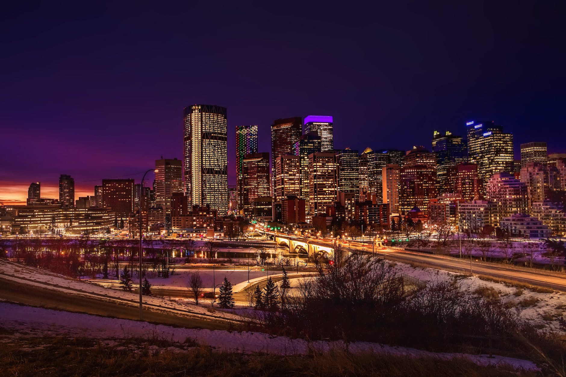 city skyline at night in calgary canada